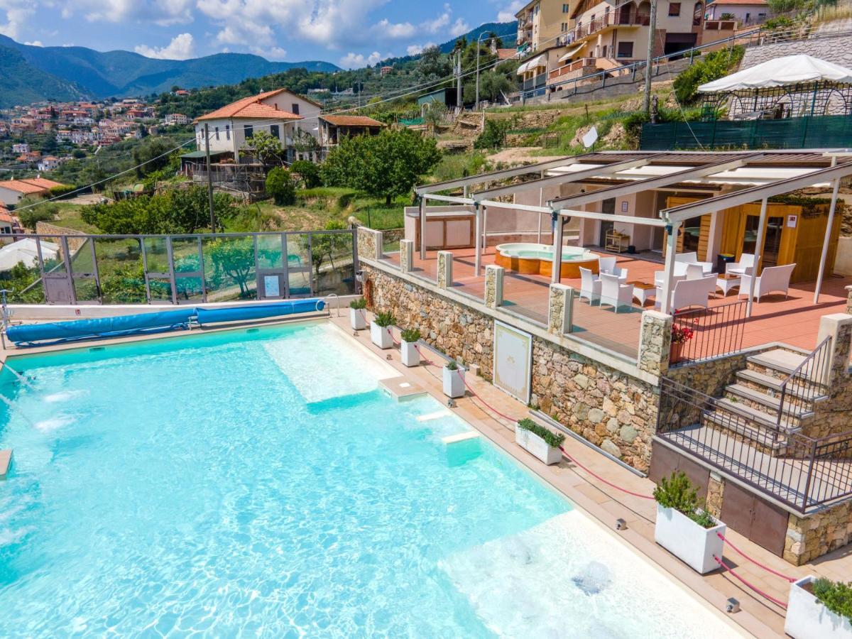Residence Villa Il Casale - Appartamenti Wellness E Piscina Riscaldata Tovo San Giacomo Экстерьер фото